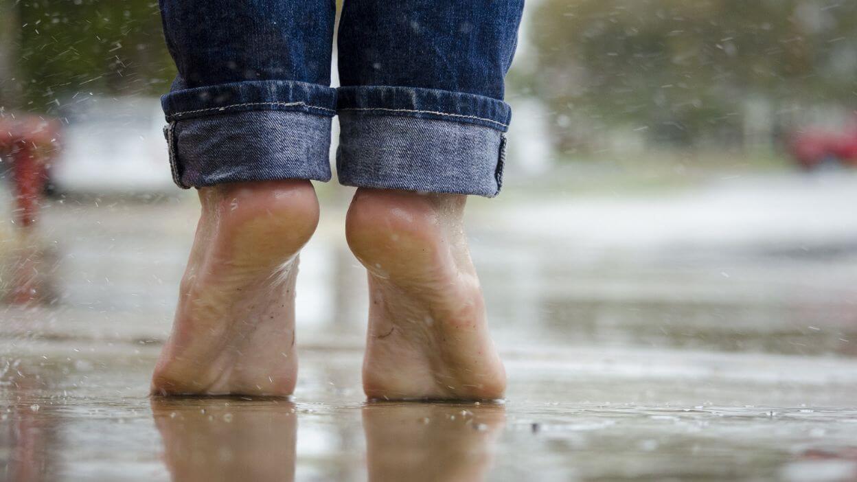 Feet Discoloration Could It Be Vascular Health Issues? When Women